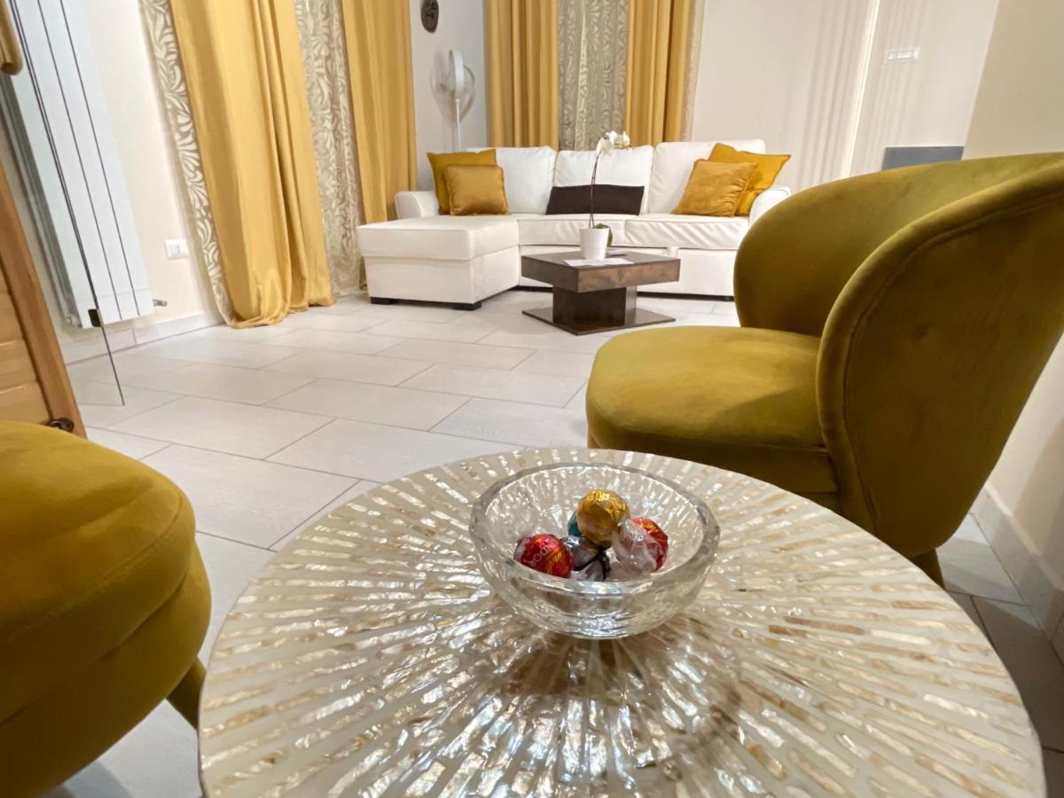 فيلا Glam House & Boat ساليرنو المظهر الخارجي الصورة